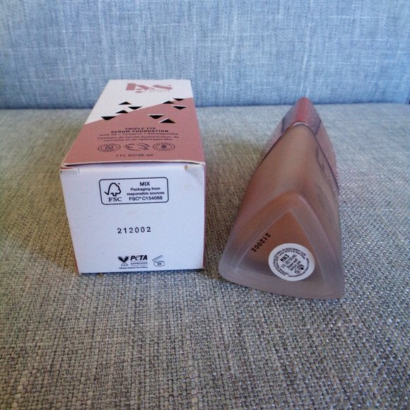 LYS Beauty Triple Fix Serum Foundation - Picture 3 of 6